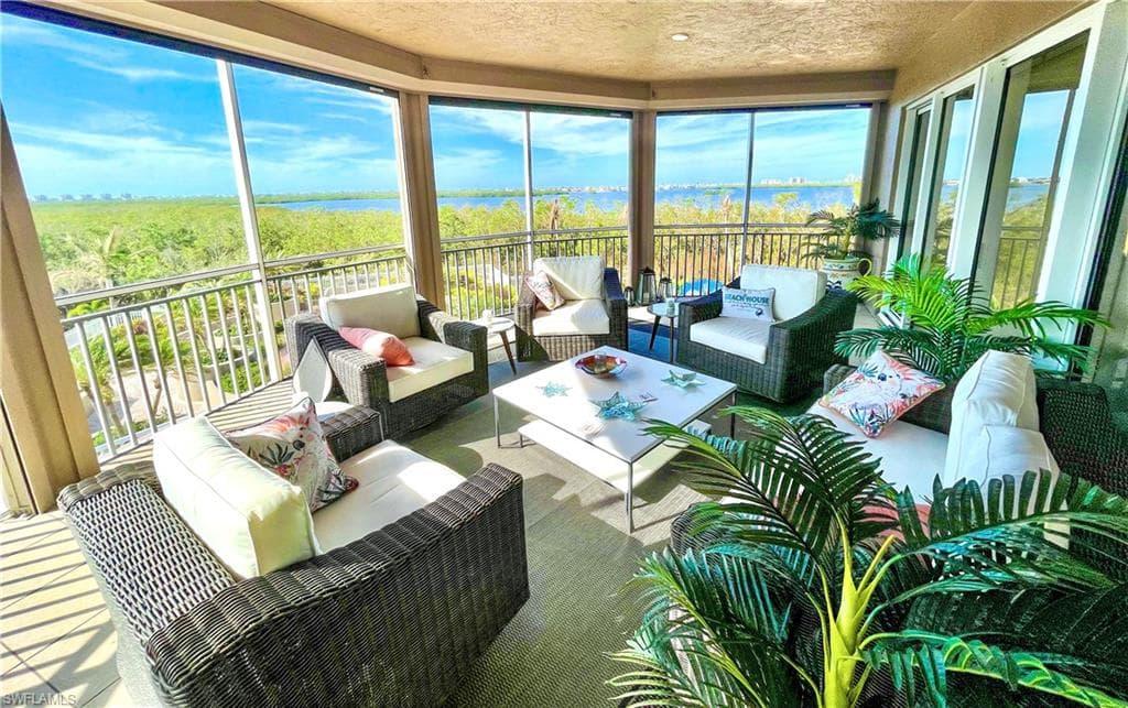 4731 Bonita Bay BLVD 401 BONITA SPRINGS, FL 34134