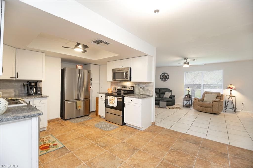 111 18th ST SE NAPLES, FL 34117