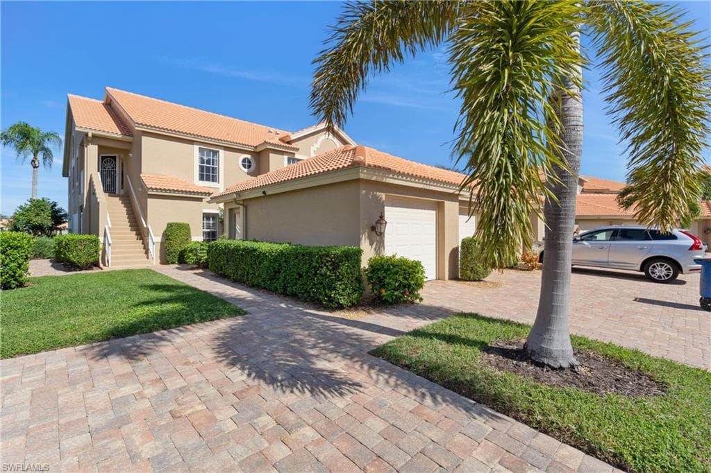 13908 Southampton DR 3203 BONITA SPRINGS, FL 34135