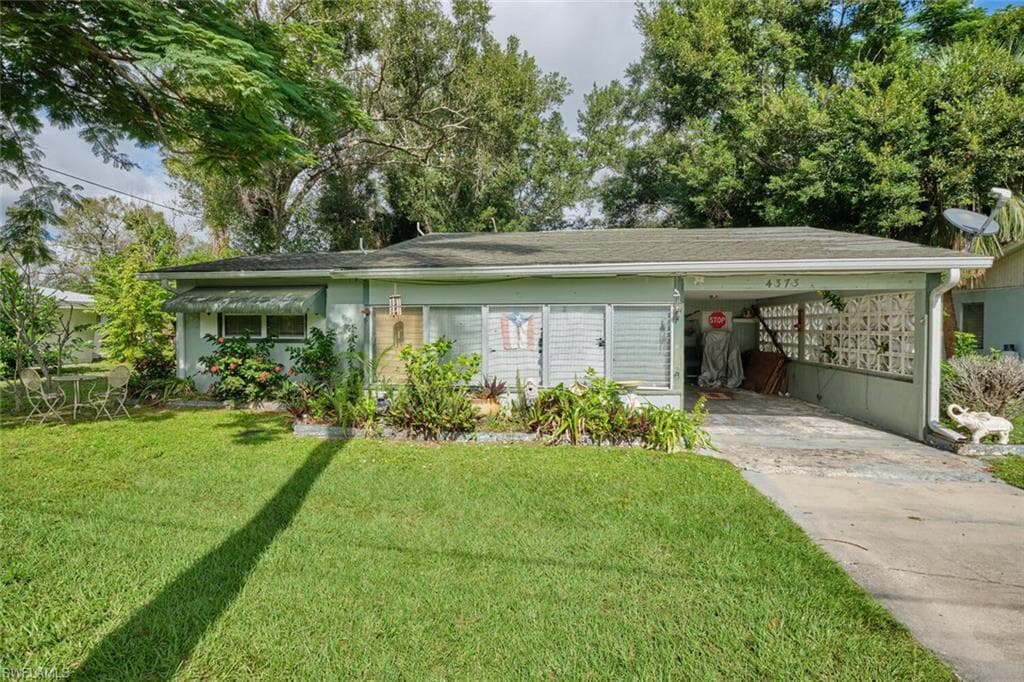 4373 Tuscaloosa ST FORT MYERS, FL 33905