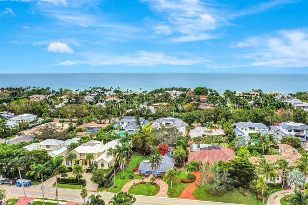 1650 3rd ST S NAPLES, FL 34102