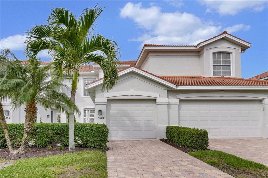 2165 Arielle DR 1602 NAPLES, FL 34109