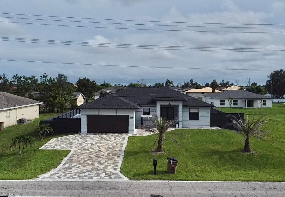 2118 Kismet PKWY E CAPE CORAL, FL 33909