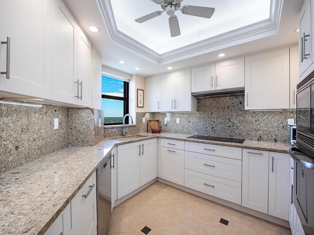 6001 Pelican Bay BLVD 1206 NAPLES, FL 34108
