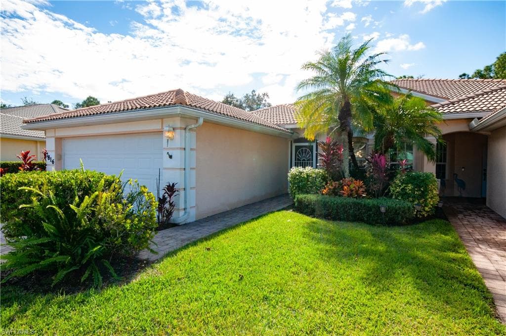 7816 Meridan CT NAPLES, FL 34104