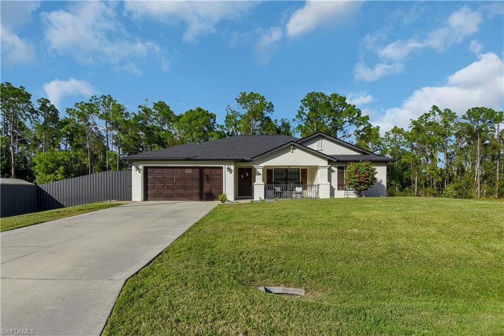 421 Broadmoor ST LEHIGH ACRES, FL 33974