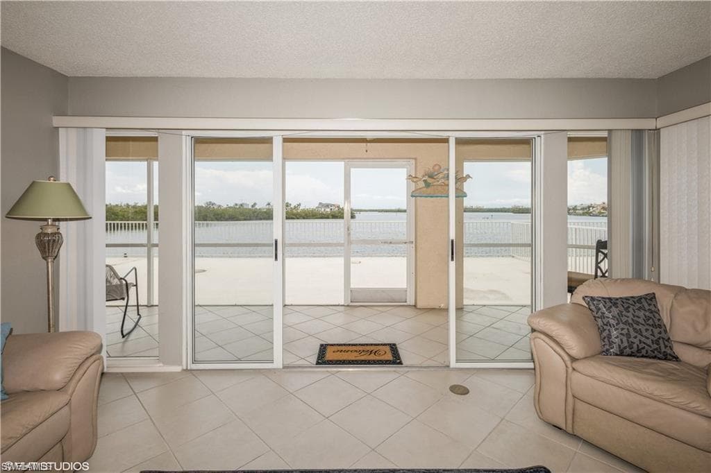 4895 Bonita Beach RD 2nd floor #102 BONITA SPRINGS, FL 34134