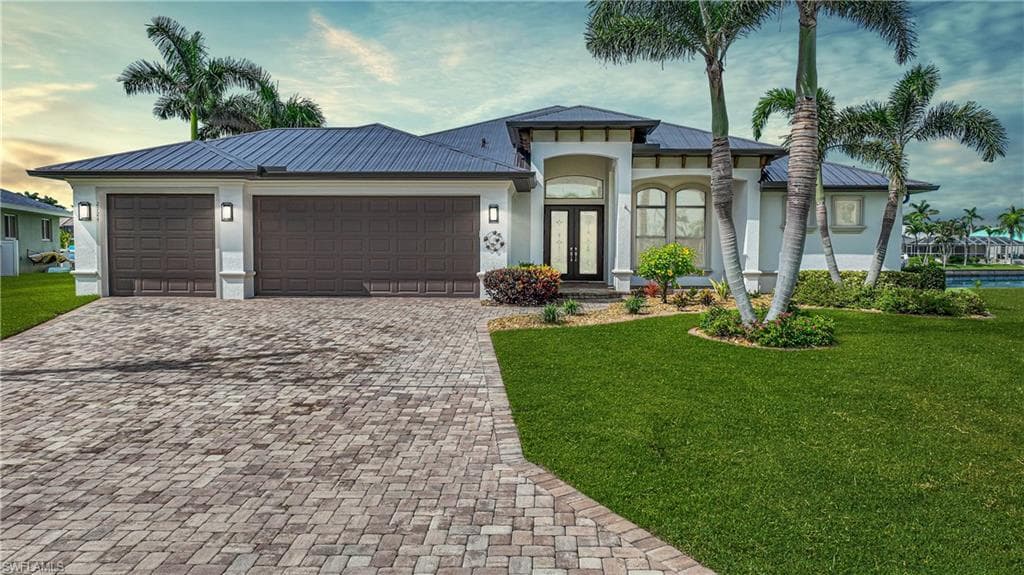 2124 SW 43rd TER CAPE CORAL, FL 33914