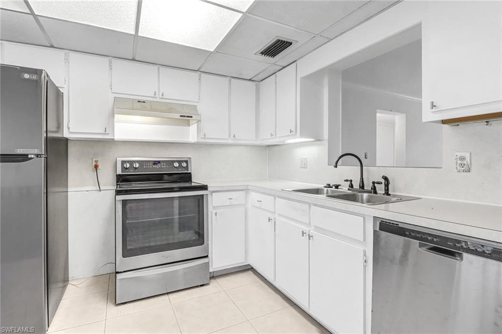 2828 Jackson ST E1 FORT MYERS, FL 33901