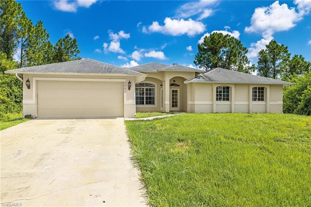 2602 16th ST W LEHIGH ACRES, FL 33971