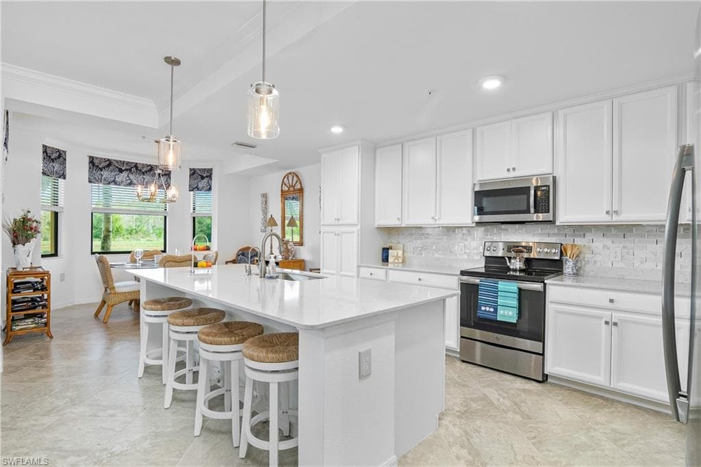 9584 Trevi CT 5213 NAPLES, FL 34113