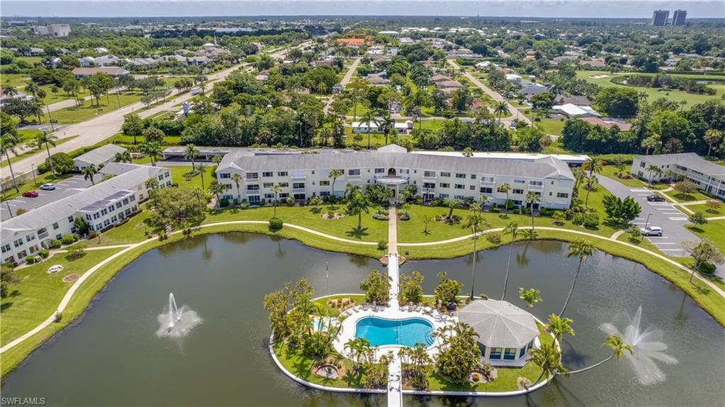13551 Stratford Place CIR 201 FORT MYERS, FL 33919