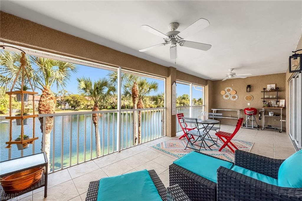 6830 Beach Resort DR 2608 NAPLES, FL 34114