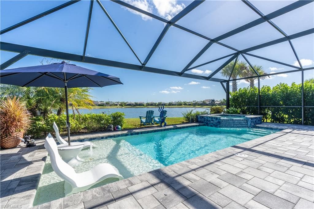 6846 Greenbriar CT NAPLES, FL 34114