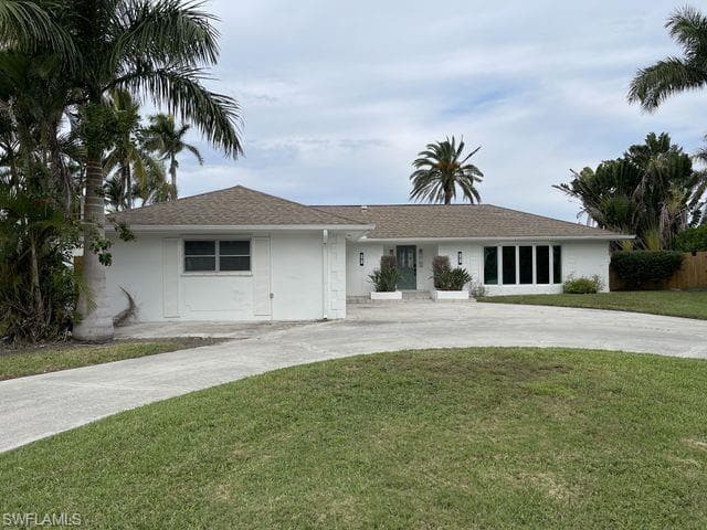 201 Seabreeze AVE NAPLES, FL 34108