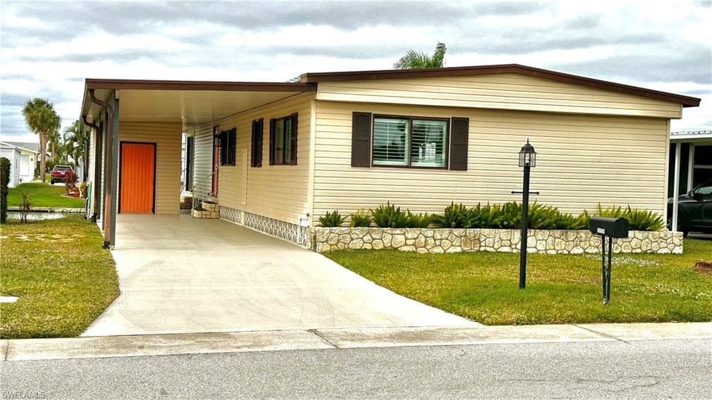 17920 Bryan CT FORT MYERS BEACH, FL 33931