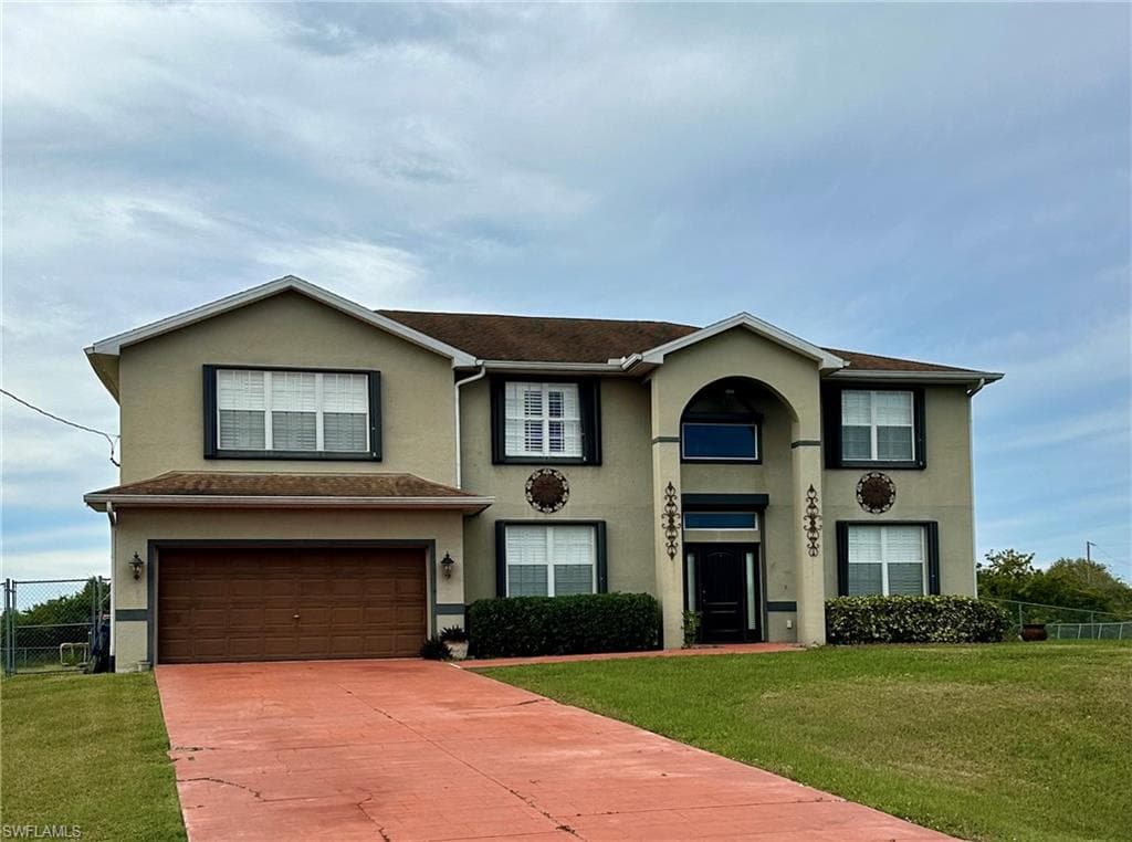 626 Chemstrand ST E LEHIGH ACRES, FL 33974