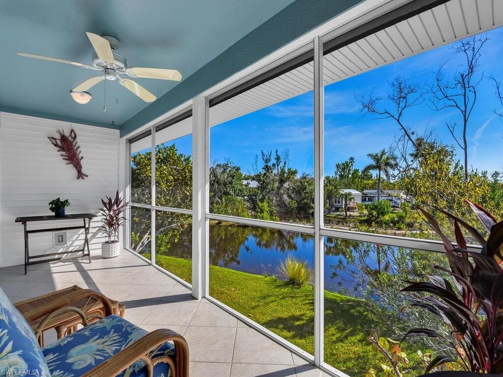 1039 Beach RD 106 SANIBEL, FL 33957