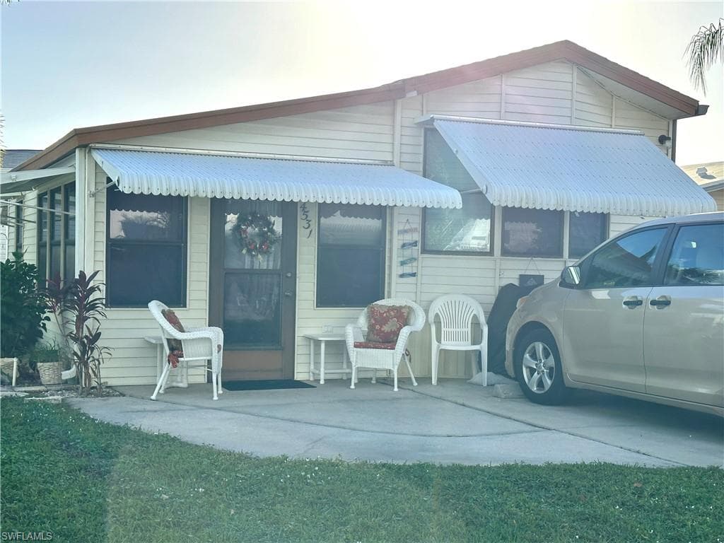 4531 Lincoln LN E ESTERO, FL 33928