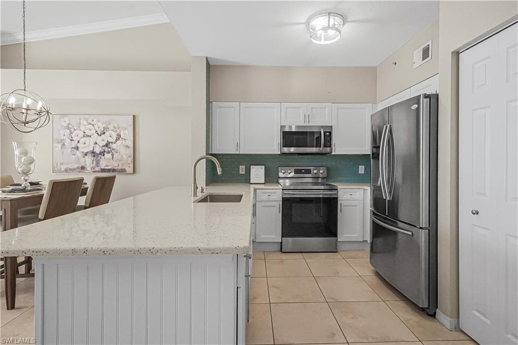 10017 Villagio Gardens LN 207 ESTERO, FL 33928