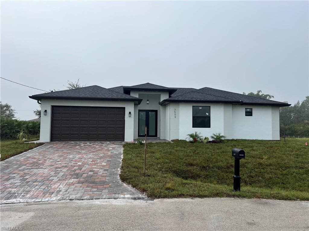 3509 10th CT W LEHIGH ACRES, FL 33971