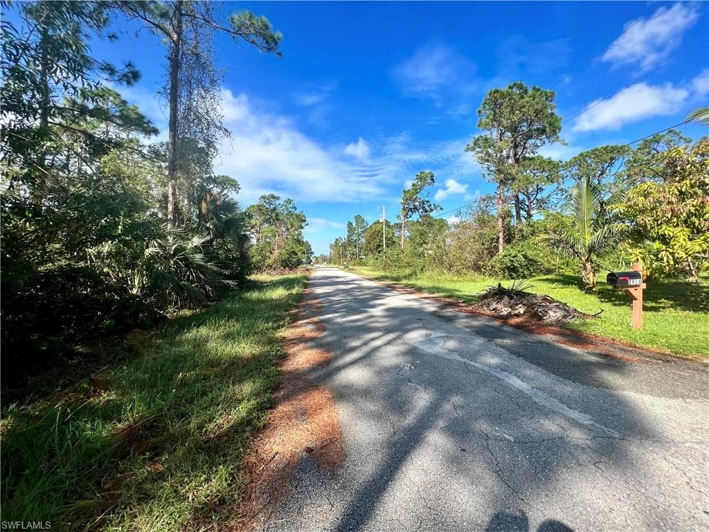 2913 14th ST W LEHIGH ACRES, FL 33971