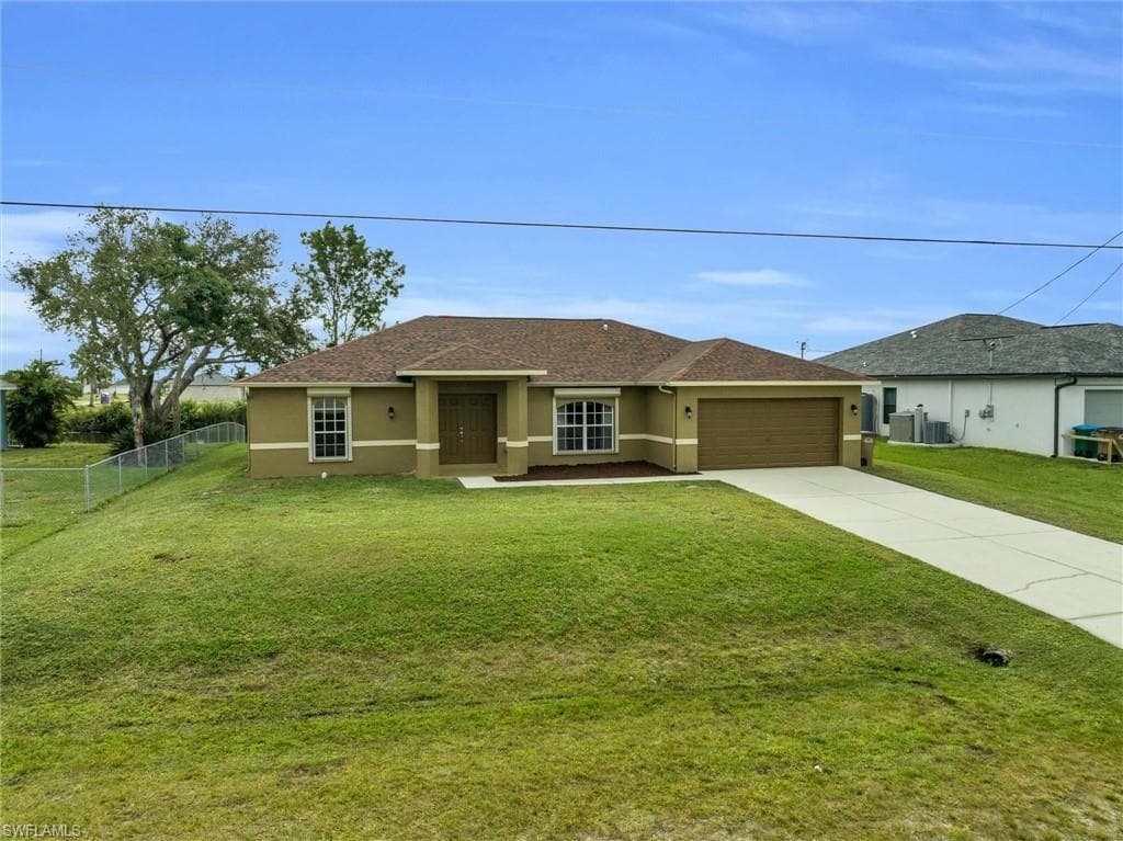 2628 4th ST CAPE CORAL, FL 33993