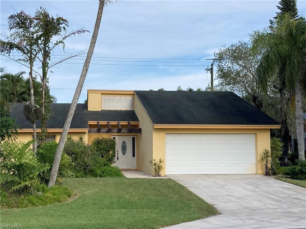 2832 44th ST SW NAPLES, FL 34116
