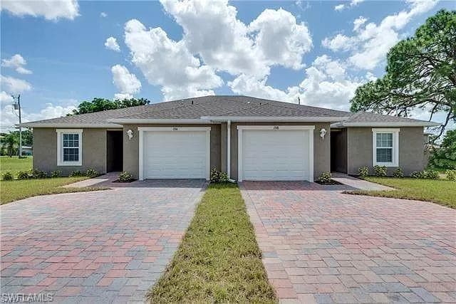 1402/1404 Trafalgar PKWY CAPE CORAL, FL 33991