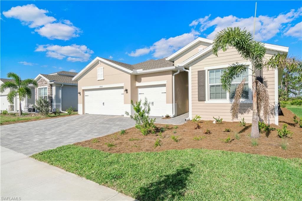 17458 Palmetto Pass LN Babcock Ranch, FL 33982