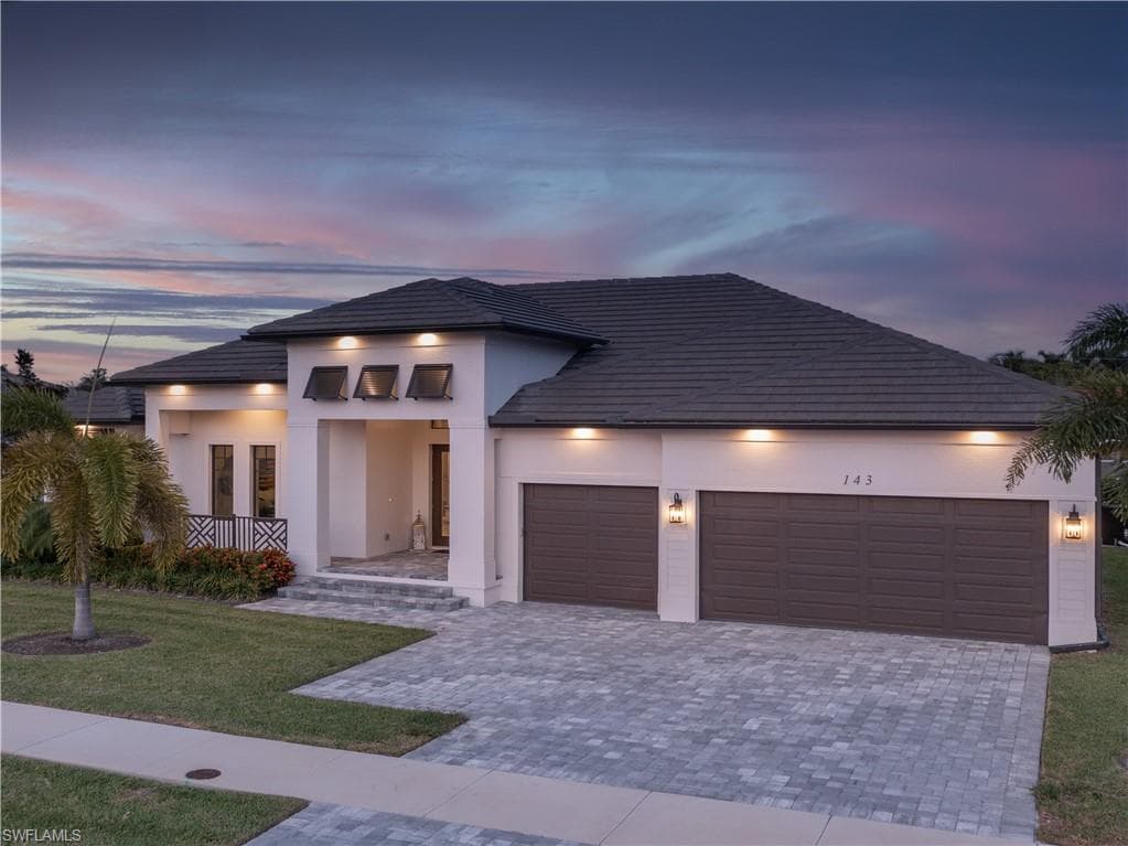 143 Saxon ST MARCO ISLAND, FL 34145