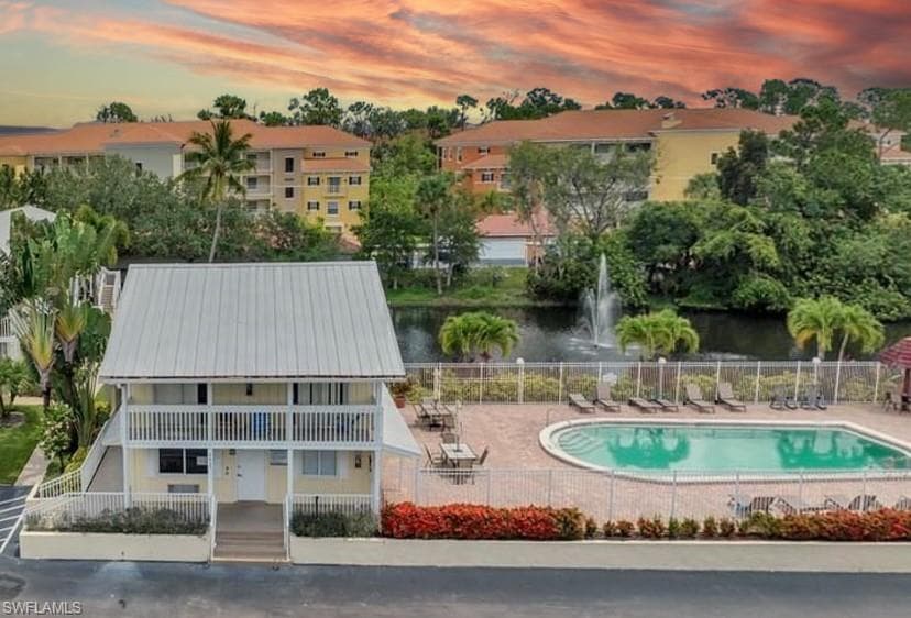 4629 Bayshore DR J5 NAPLES, FL 34112