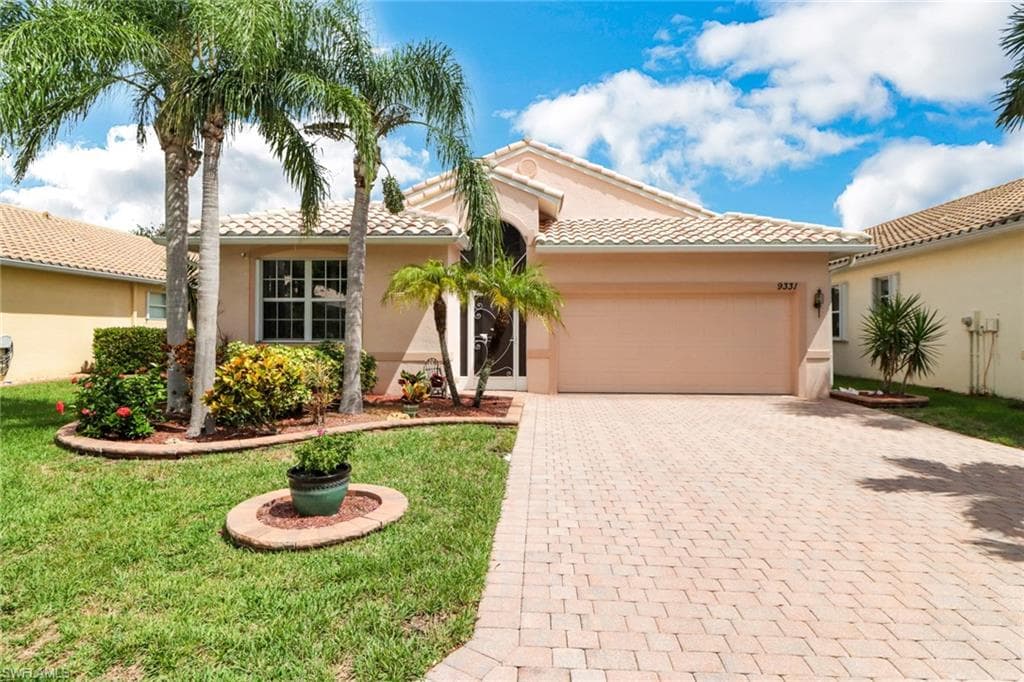 9331 Sun River WAY ESTERO, FL 33928