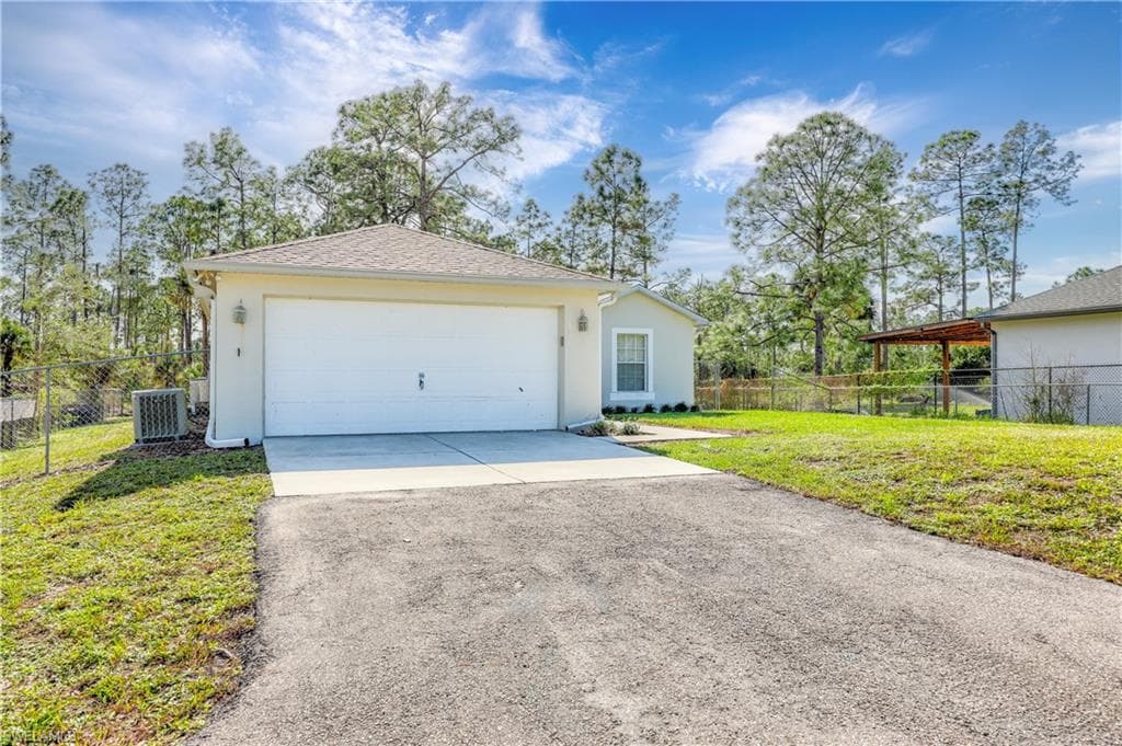 2440 22nd AVE NE NAPLES, FL 34120