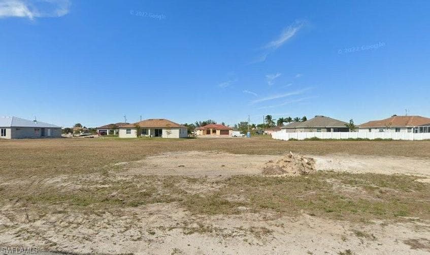 1040 NW 38th AVE CAPE CORAL, FL 33993