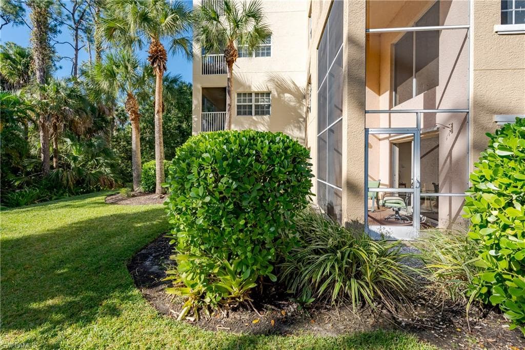 4440 Botanical Place CIR 101 NAPLES, FL 34112
