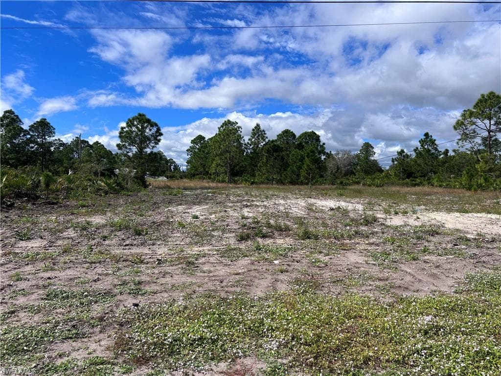 398-400 Bell BLVD S LEHIGH ACRES, FL 33974