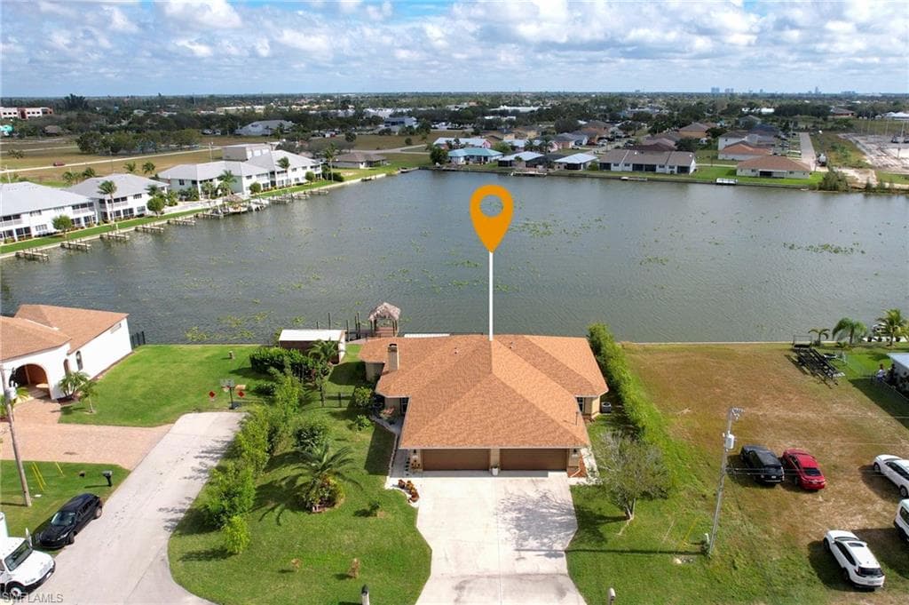 401-403 SW 3rd CT CAPE CORAL, FL 33991