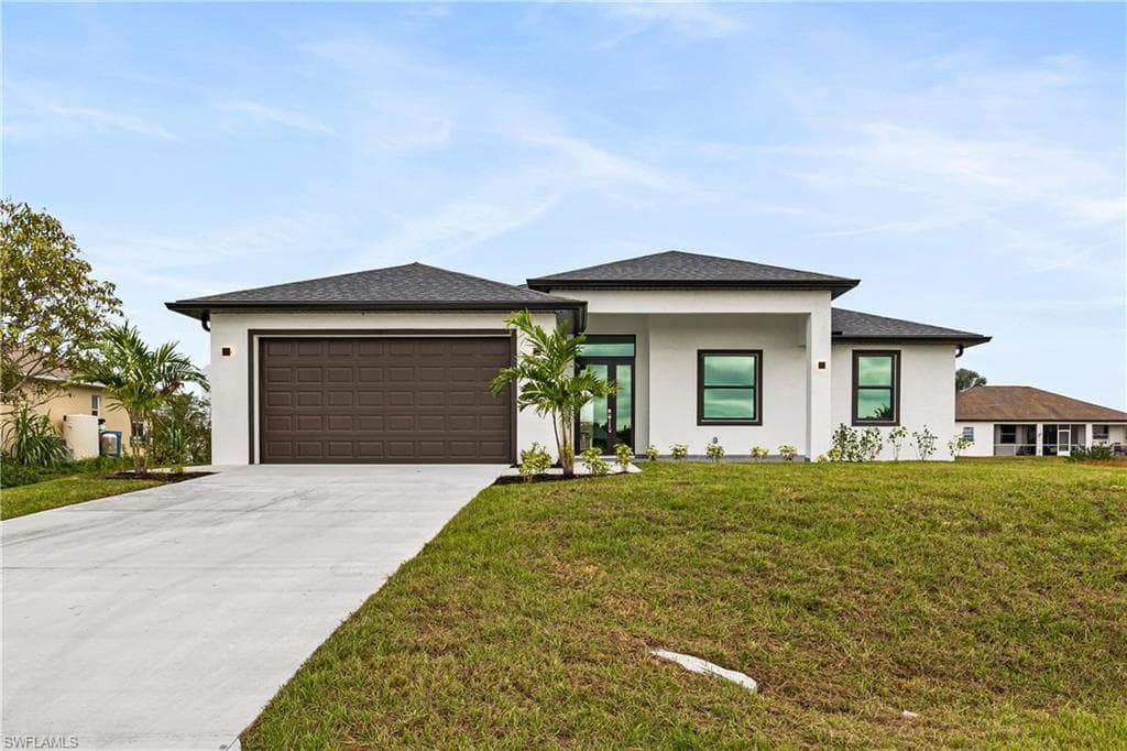 4304 28th ST SW LEHIGH ACRES, FL 33976
