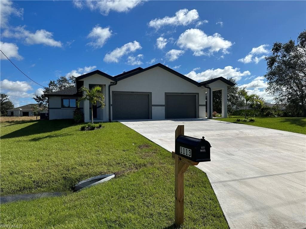 1113-1115 Ivan AVE S LEHIGH ACRES, FL 33973