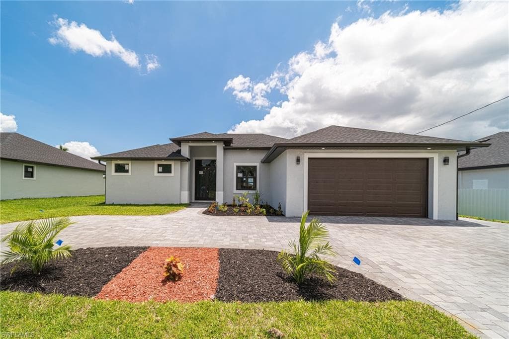 1024 Embers PKWY W CAPE CORAL, FL 33993