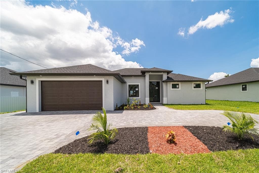 1020 Embers PKWY W CAPE CORAL, FL 33993