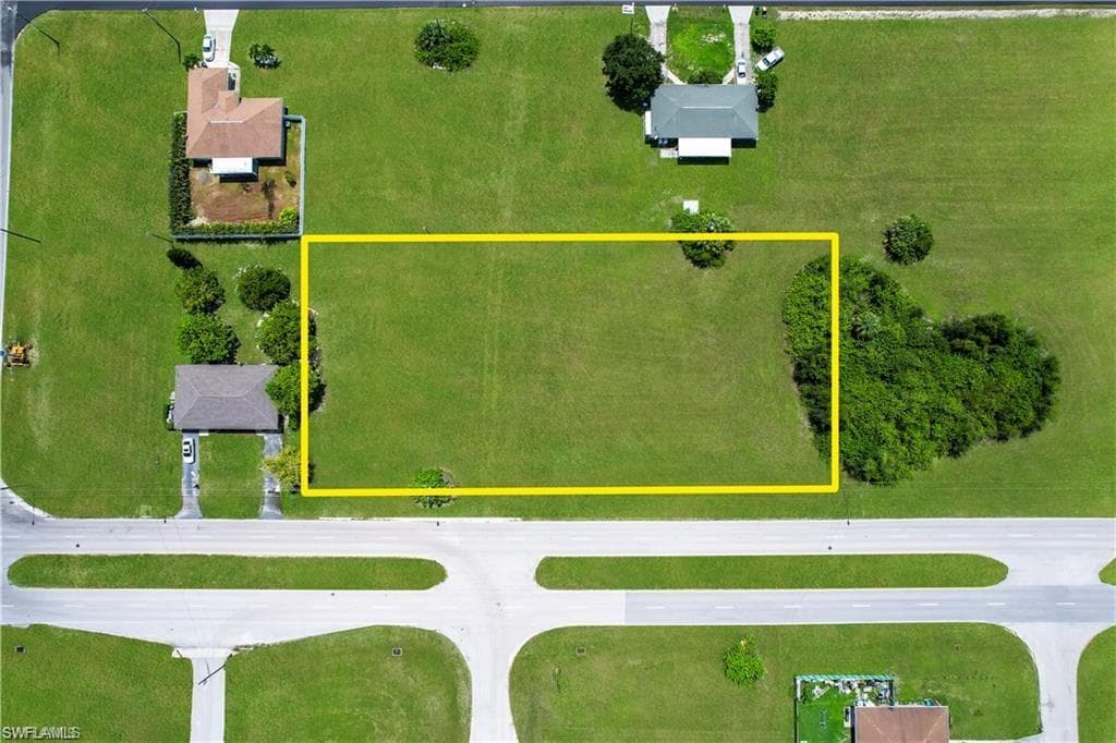 716 Andalusia BLVD CAPE CORAL, FL 33909