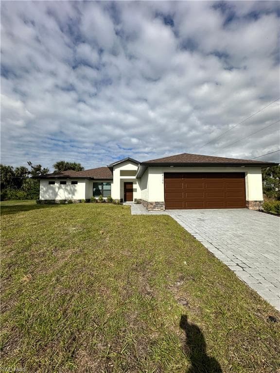 18106 Garvin AVE PORT CHARLOTTE, FL 33948