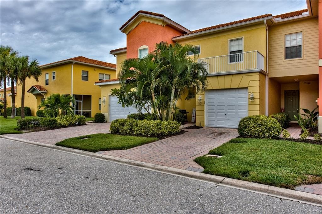 9814 Boraso WAY 102 FORT MYERS, FL 33908
