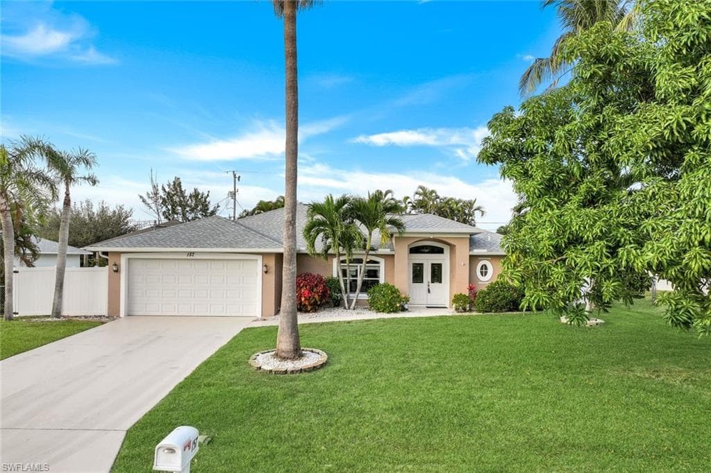 157 SE 17th TER CAPE CORAL, FL 33990