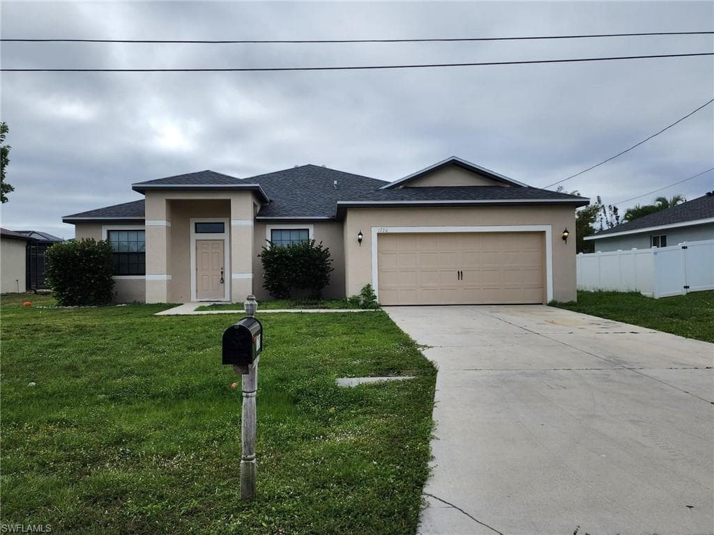 1720 SW 31st LN CAPE CORAL, FL 33914