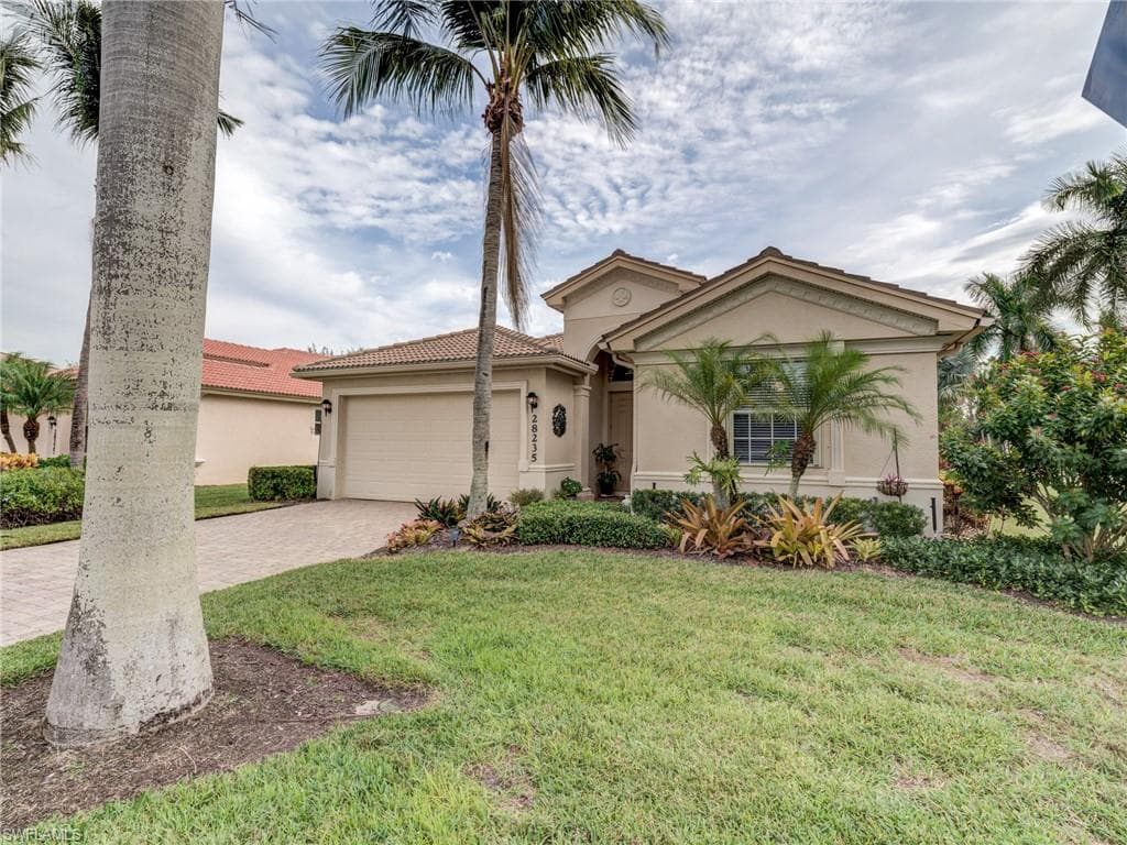 28235 Robolini CT BONITA SPRINGS, FL 34135