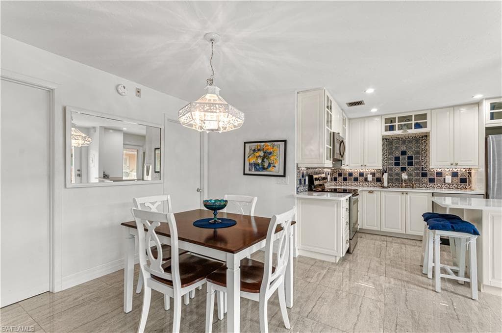 540 Broad AVE S 540 NAPLES, FL 34102
