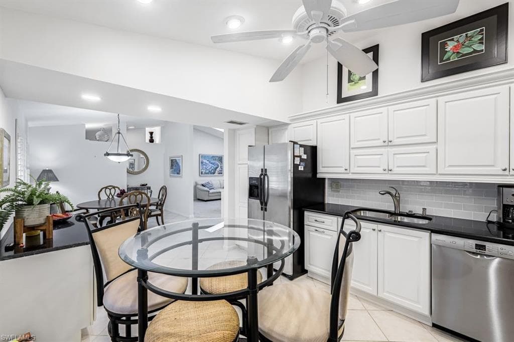 194 Albi RD 6 NAPLES, FL 34112